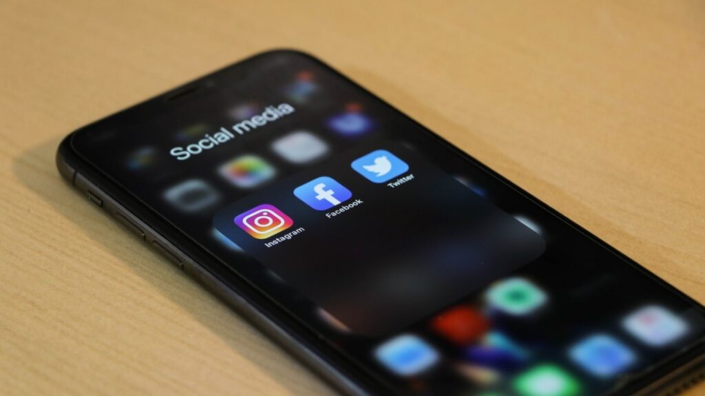 social media mistakes